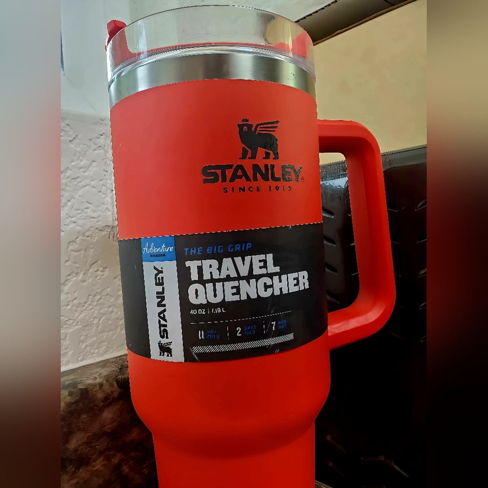 Stanley Adventure Quencher 40 0zStainless Steel Tumbler Flame Red - Rare